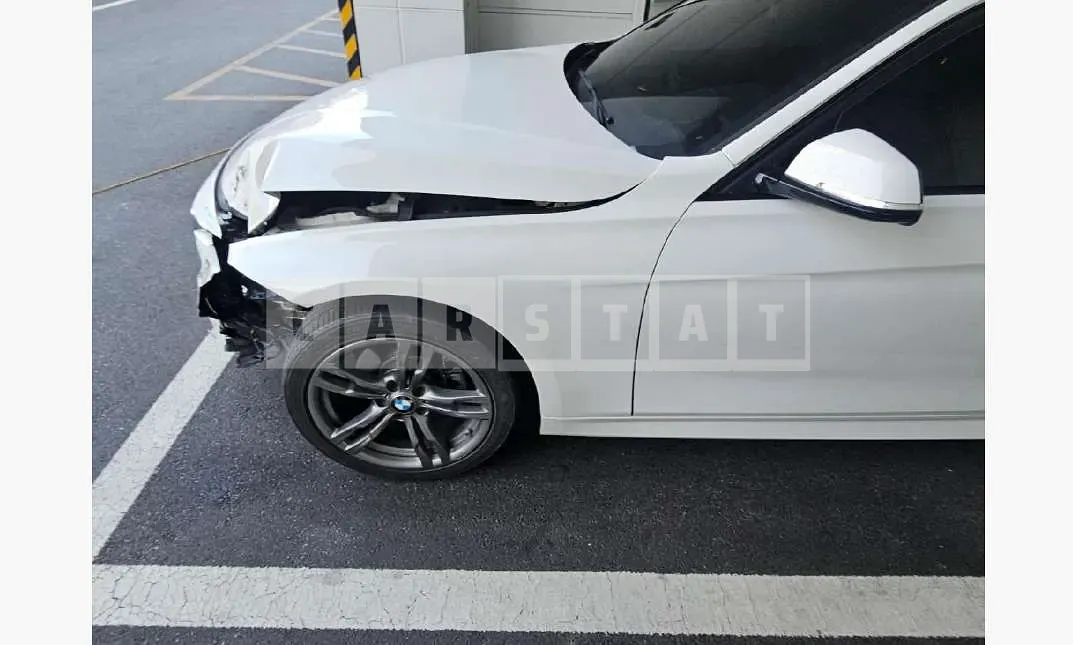 Photo 2 of 38: 2018 BMW 320d M Sport Package — Korean insurance auction