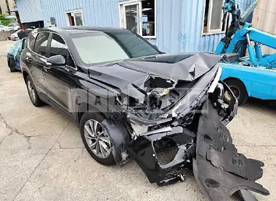 Photo 1 of 10: 2019 Hyundai Santa Fe, VIN KMHS281BBKU173540 — Korean insurance auction