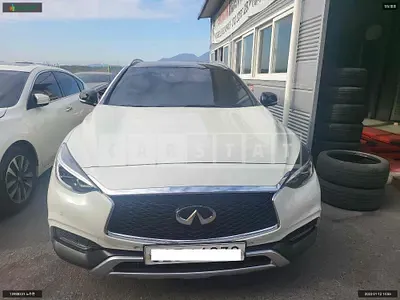 2019 Infiniti /QX30