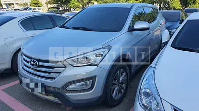 Photo 1 of 7: 2014 Hyundai Calm Santa Fe 2.0 — Korean insurance auction