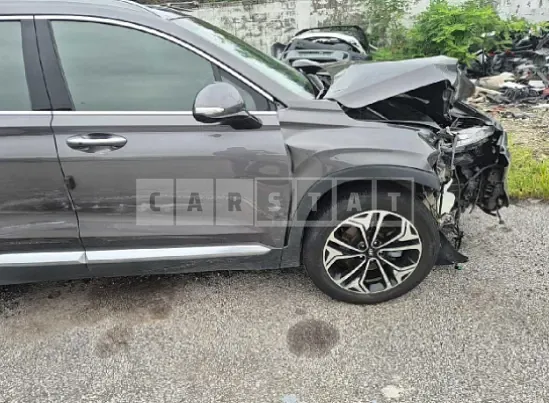 Photo 2 of 25: 2020 Hyundai Santa Fe — Korean insurance auction