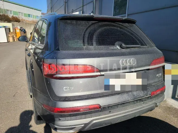 Photo 2 of 28: 2020 Audi Q7 45 TDI quattro — Korean insurance auction