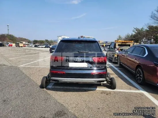 Photo 2 of 9: 2019 Audi Q7 45 TFSI quattro — Korean insurance auction