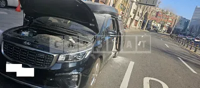Photo 1 of 39: 2020 Kia Carnival, VIN KNAME811BLS657008 — Korean insurance auction