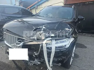 Photo 1 of 13: 2019 Volvo XC90 T6 AWD — Korean insurance auction