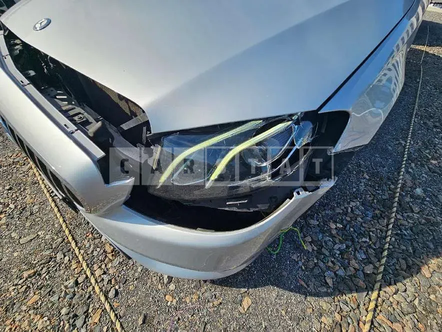Photo 3 of 3: 2017 Mercedes-Benz (parts) E200 Light — Korean insurance auction