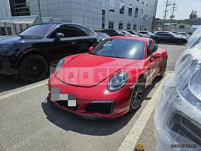 Photo 1 of 35: 2016 Porsche 911 Carrera S — Korean insurance auction