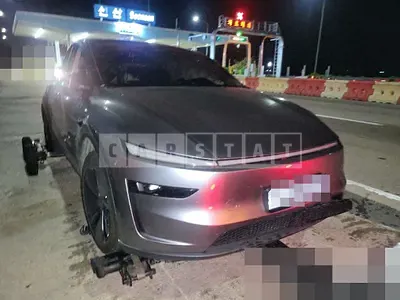 Photo 1 of 27: 2025 Tesla Model Y Long Range — Korean insurance auction