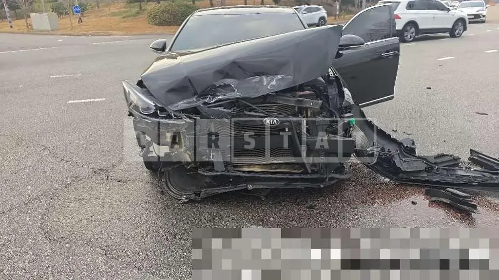 Photo 2 of 15: 2018 Kia K7 LPI — Korean insurance auction