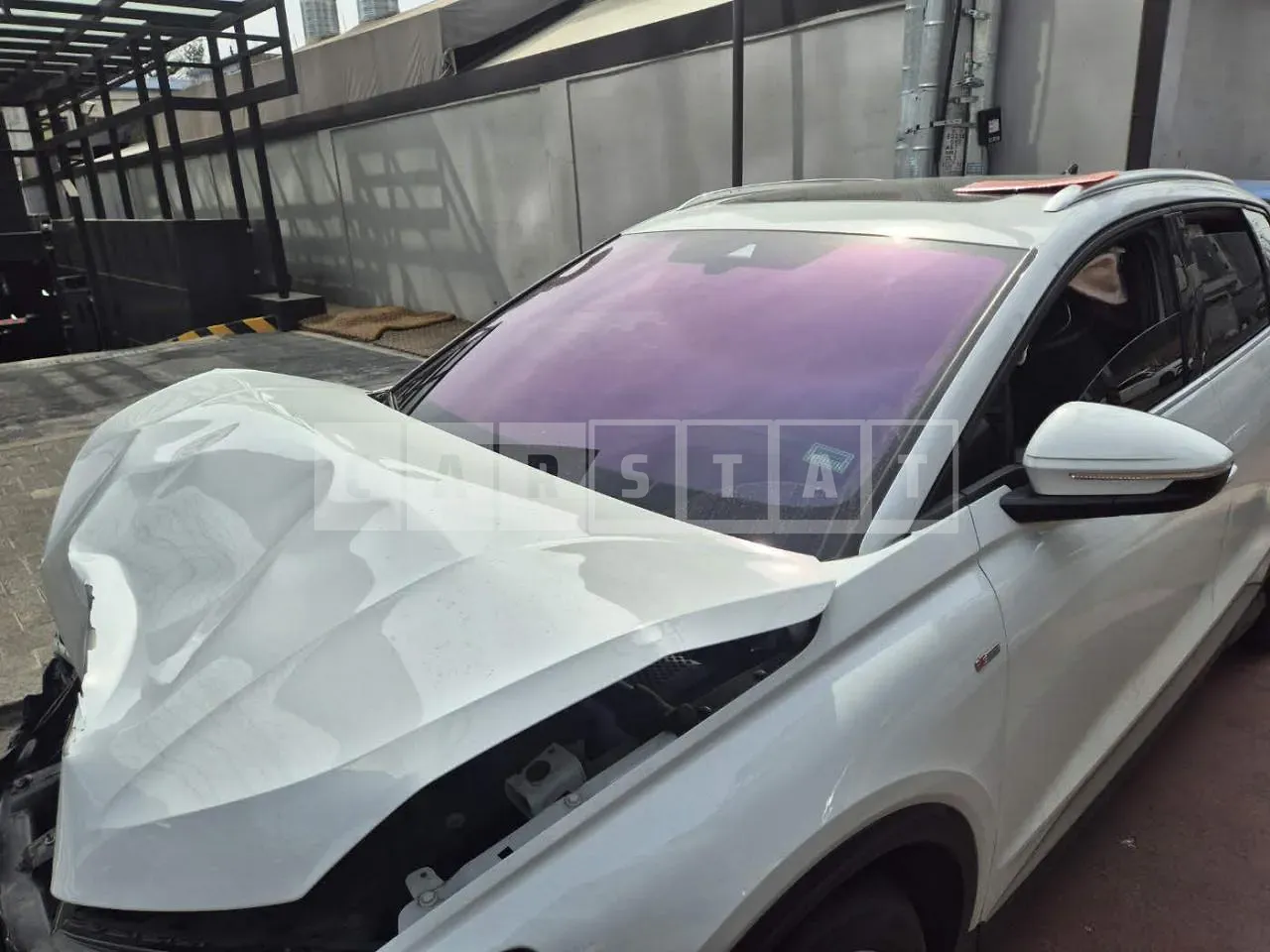 Photo 2 of 14: 2024 Audi Q4 40 e-tron, VIN WAUZZZFZXPP044531 — Korean insurance auction