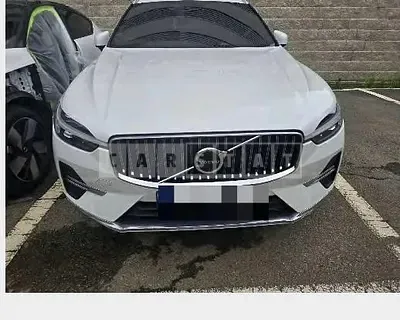 Photo 1 of 14: 2024 Volvo XC60B6 AWD — Korean insurance auction