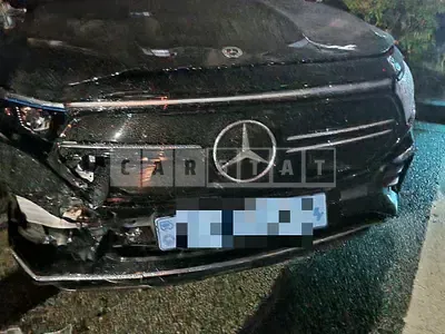 Photo 1 of 36: 2023 Mercedes-Benz EQB300 4Matic — Korean insurance auction