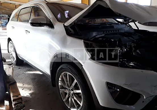Photo 2 of 11: 2015 Kia Sorento, VIN KNAPH81ABFA017835 — Korean insurance auction