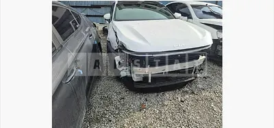Photo 1 of 34: 2025 Kia K8 Hybrid — Korean insurance auction