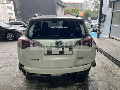Photo 1 of 30: 2018 Toyota RAV4 Hybrid — Korean insurance auction