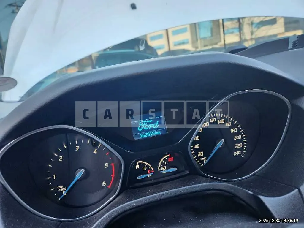 Photo 2 of 19: 2015 Ford Focus 2.0 TDCI — Korean insurance auction