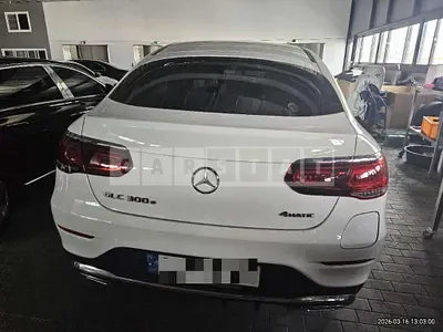 Photo 1 of 34: 2020 Mercedes-Benz GLC300 e 4Matic Coupe — Korean insurance auction