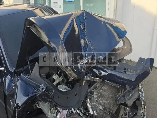 Photo 2 of 50: 2019 Hyundai G70, VIN KMTG341ABKU041330 — Korean insurance auction