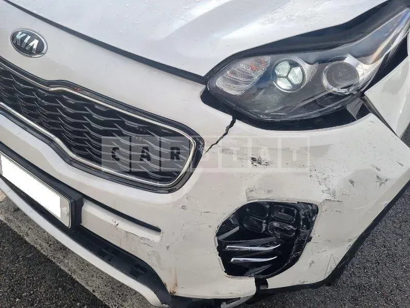 Photo 2 of 19: 2018 Kia Sportage, VIN KNAPN813BJK476881 — Korean insurance auction