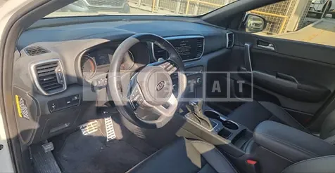Photo 2 of 4: 2020 Kia Sportage — Korean insurance auction