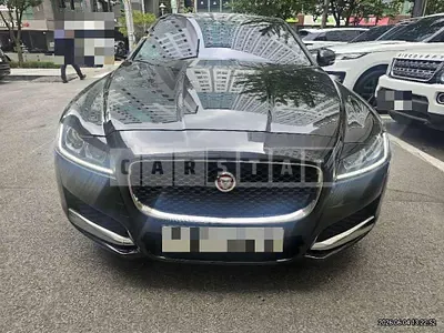 Photo 1 of 16: 2016 Jaguar XF 25T — Korean insurance auction