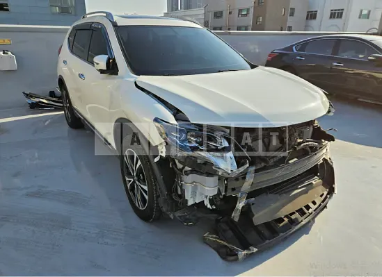 Photo 2 of 14: 2018 Nissan X-Trail 4WD, VIN JN1AT2MV7JW000222 — Korean insurance auction