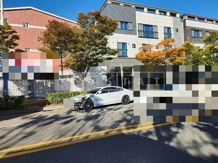 Photo 2 of 13: 2016 Audi A7 50 TDI, VIN WAUZZZ4G9GN149462 — Korean insurance auction
