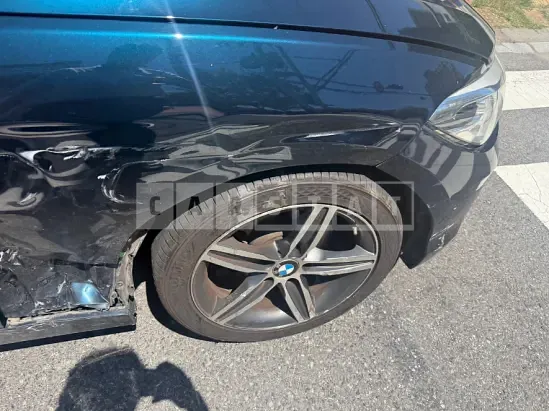 Photo 2 of 17: 2017 BMW 118d — Korean insurance auction