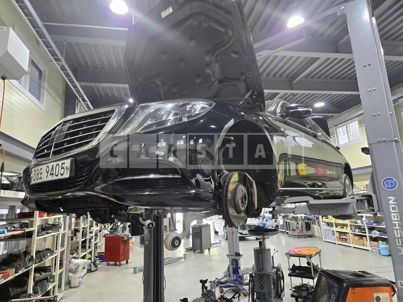 Photo 2 of 6: 2015 Mercedes-Benz S500 4Matic L, VIN WDDUG8FB2FA139589 — Korean insurance auction