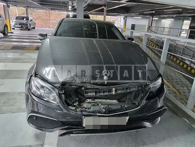 Photo 1 of 41: 2017 Mercedes-Benz E 300, VIN WDDZF4JB5HA224731 — Korean insurance auction