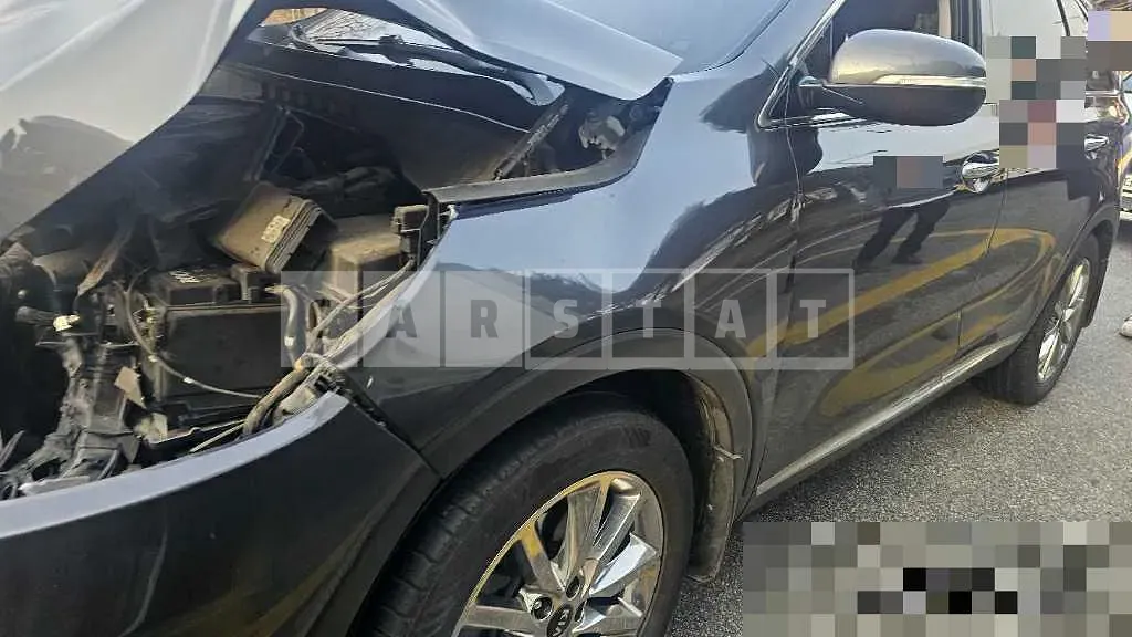 Photo 2 of 8: 2015 Kia Sorento — Korean insurance auction