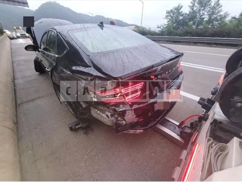Photo 2 of 20: 2022 Genesis G80 — Korean insurance auction
