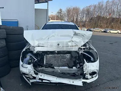 Photo 1 of 33: 2021 Mercedes-Benz E220 d 4Matic, VIN W1KZF0FB3MA924503 — Korean insurance auction