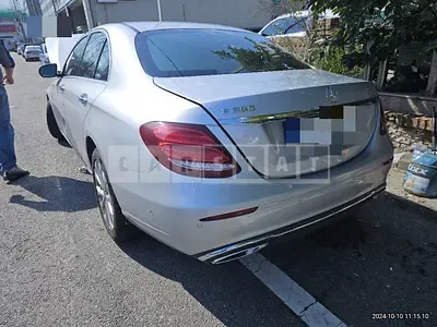 Photo 1 of 20: 2020 Mercedes-Benz E220 d 4Matic — Korean insurance auction