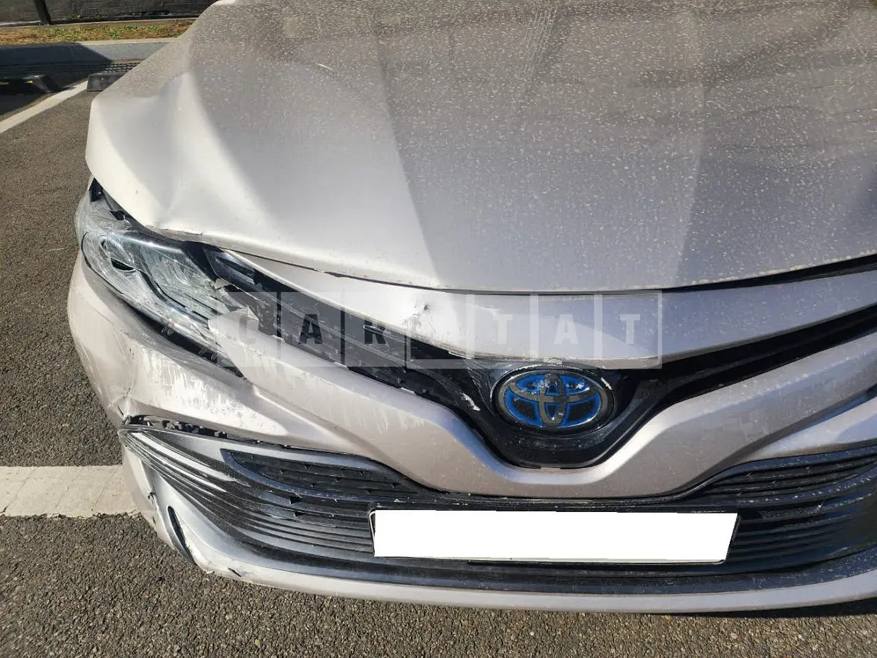 Photo 2 of 39: 2018 Toyota Camry Hybrid, VIN JTNB21HK6J3003205 — Korean insurance auction