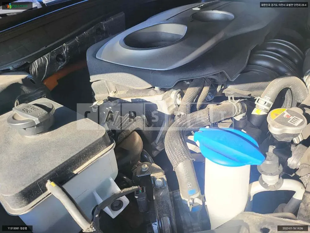 Photo 2 of 9: 2019 Kia K5 Hybrid, VIN KNAGT41EBLA040788 — Korean insurance auction