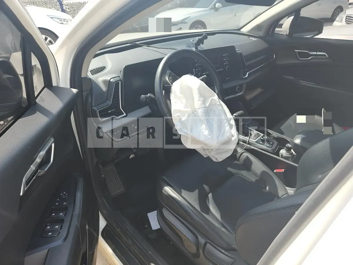 Photo 2 of 5: 2022 Kia Sportage 1.6, VIN KNAPT81BGNK059171 — Korean insurance auction