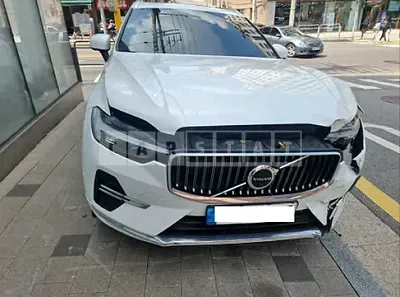 Photo 1 of 28: 2023 Volvo XC60 B5 AWD — Korean insurance auction