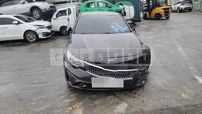 Photo 1 of 9: 2018 Kia K5 2.0 — Korean insurance auction