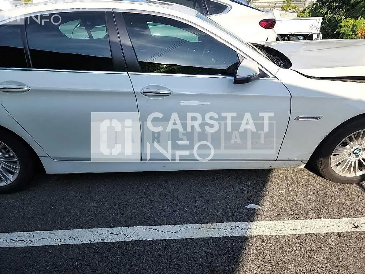 Photo 2 of 11: 2015 BMW 520d, VIN WBA5E5107FG060552 — Korean insurance auction