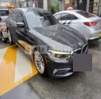 Photo 2 of 28: 2019 BMW 530i Luxury — Korean insurance auction