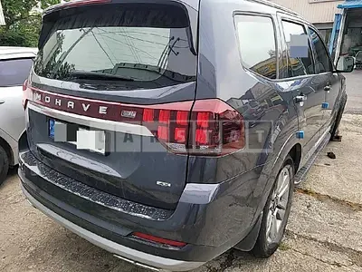 Photo 1 of 16: 2022 Kia Mojave 3.0 (4WD), VIN KNAKN814DNA236062 — Korean insurance auction