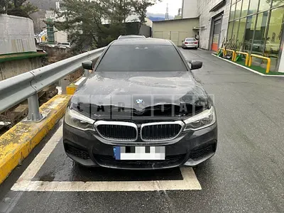 Photo 1 of 62: 2020 BMW 530i M Sport Package, VIN WBAJR5105LWW73970 — Korean insurance auction