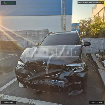 Photo 1 of 17: 2021 BMW X3 xDrive 30e, VIN WBATS5104M9F85945 — Korean insurance auction