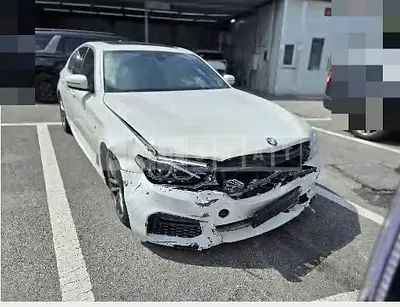 Photo 1 of 9: 2019 BMW 520d xDrive — Korean insurance auction