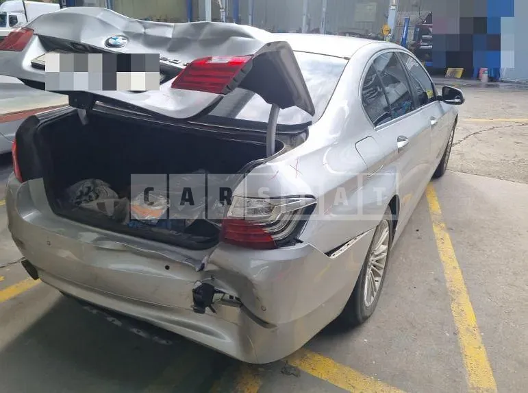 Photo 2 of 21: 2014 BMW 520d — Korean insurance auction