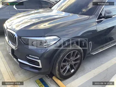 Photo 1 of 12: 2020 BMW X5 xDrive 30d, VIN WBAJU8108M9D94788 — Korean insurance auction