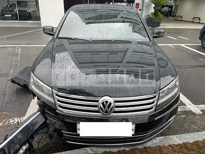 Photo 1 of 20: 2015 Volkswagen Phaeton 3.0 TDI, VIN WVWZZZ3DZF8000860 — Korean insurance auction