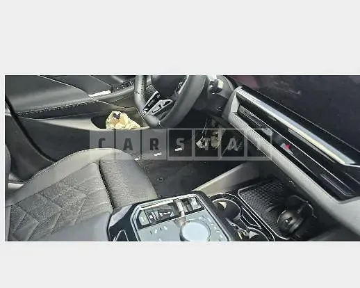 Photo 2 of 16: 2024 BMW 520i — Korean insurance auction