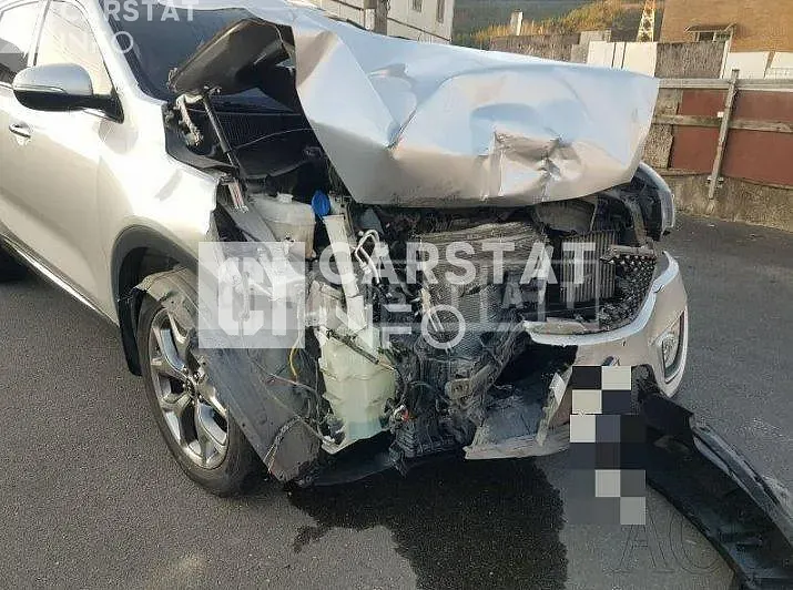 Photo 2 of 5: 2015 Kia Sorento, VIN KNAPK81BDFA014220 — Korean insurance auction